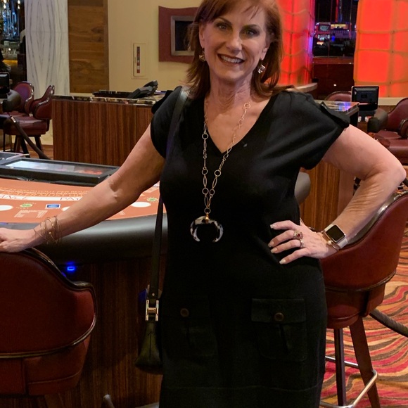 Anne Fontaine Knit Black V-Neck Dress with Pockets Size 10 - Picture 7 of 7